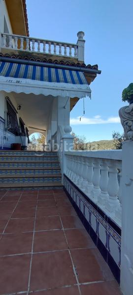 Foto 0a2c1f99-8169-49fe-9800-588f5dc0fb46. Chalet con riscaldamento parcheggio in Batoi Alcoi