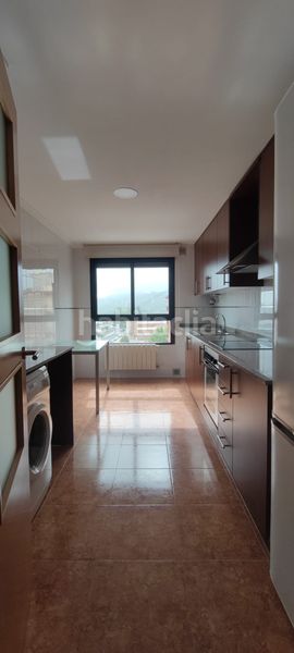 Foto 1e2e2d67-a926-4cf3-b889-a1e08747203d. Rent flat with heating parking pool in Zona Nord Alcoi