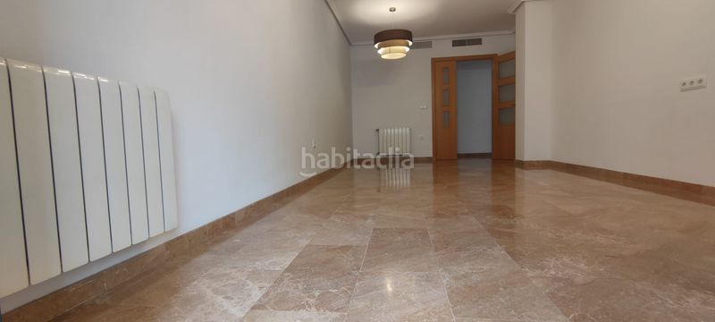 Foto b76bf4e8-720c-410f-8d9b-1899d09737b1. Rent flat with heating parking pool in Zona Nord Alcoi