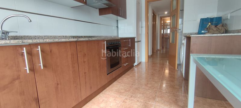 Foto 87b4acd8-817e-4eb5-b2bc-638a78dafaa3. Lloguer pis amb calefacció aparcament piscina a Zona Nord Alcoi