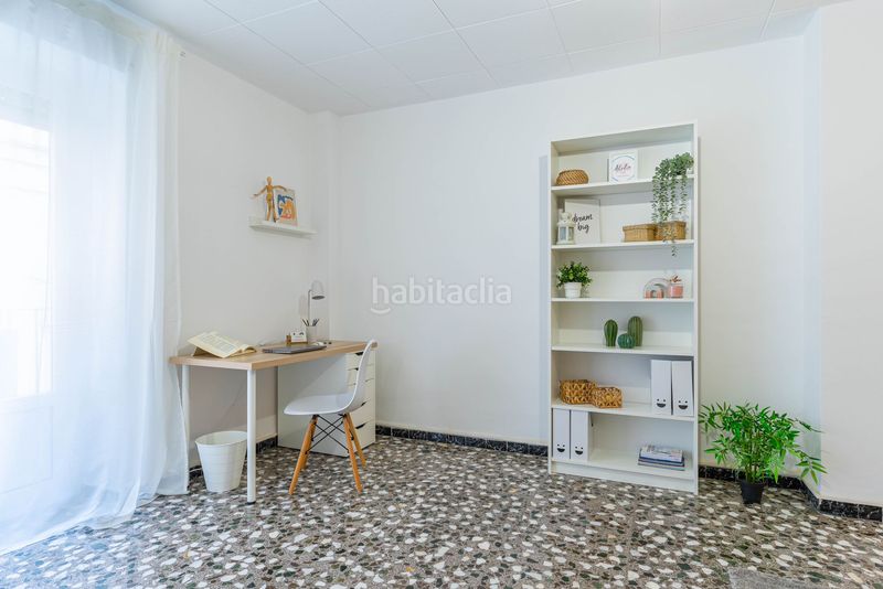 Foto a9945670-64b8-4b7e-a613-19196efcde61. Lloguer pis a Centre-Zona Alta Alcoi