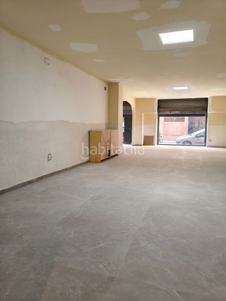 Foto dee9e8ec-b0cc-4dba-a58f-62e9c7c9d66c. Lloguer local comercial a Eixample Alcoi