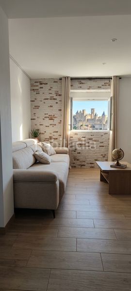 Foto 5e69ba4a-8bbf-45dd-9ef3-48387615b691. Flat in Eixample Alcoi