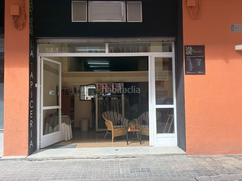 Foto 55241023-30d9-4be4-b6d5-8ef109e0c463. Local comercial a Zona Nord Alcoi