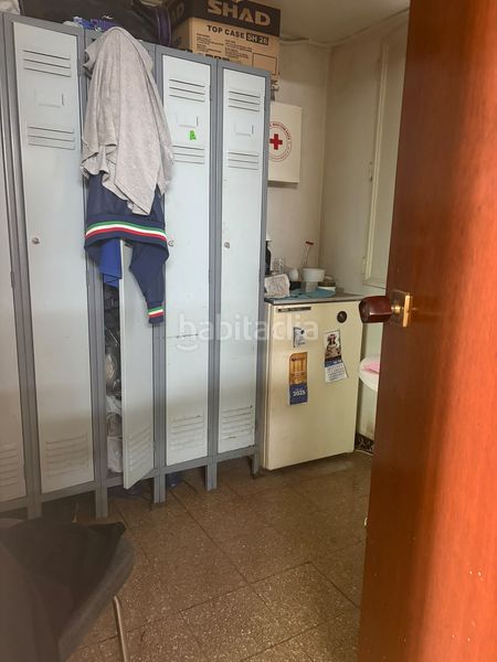 Foto a9084afd-8200-4bb9-b6bb-867bf4796dd9. Local comercial a Zona Nord Alcoi