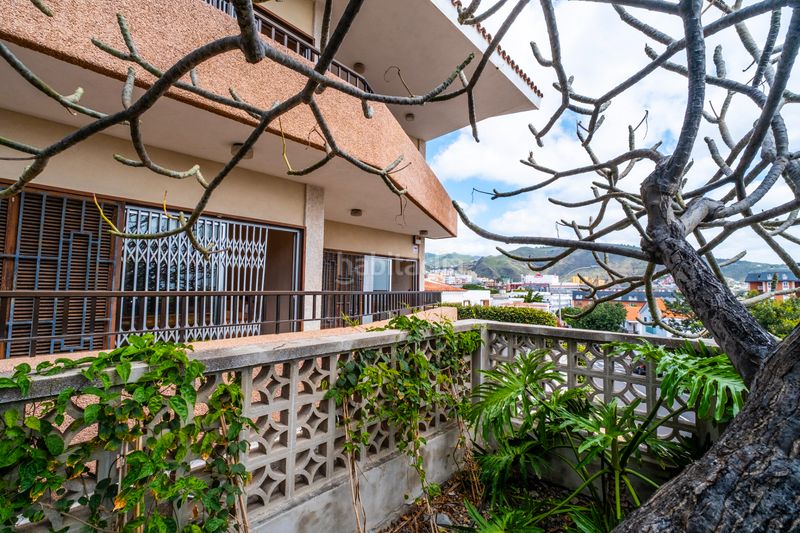 Foto 2d82fe89-ba29-4a88-92ff-76c8bc184426. Chalet exclusivo chalet independiente en una de las mejores zonas de tenerife: zona tristán, . en Santa Cruz de Tenerife