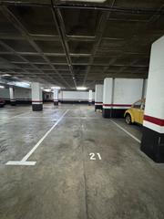 Aparcament cotxe a Calle simón bolívar 52. Plaza de garaje en venta en simón bolívar