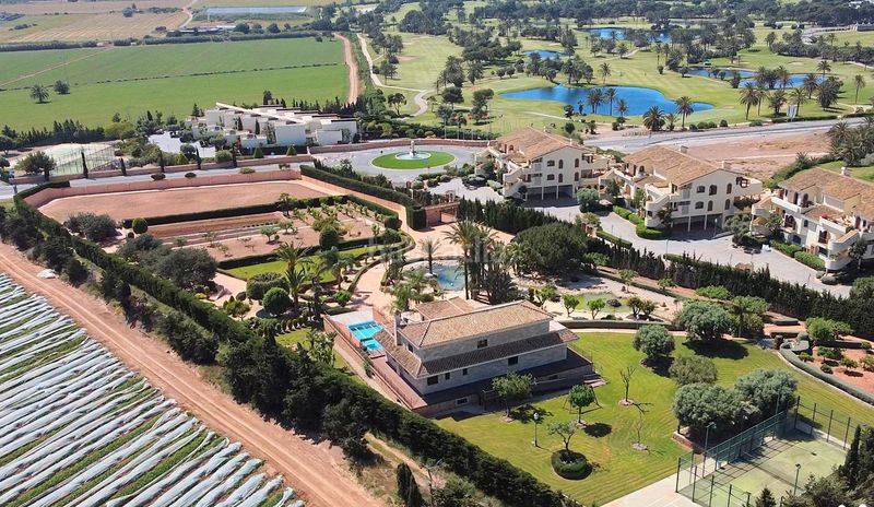 Foto 5d6433b6-9ce0-4ca8-b459-0920cef34958. Xalet amb calefacció aparcament piscina a La Manga Club Cartagena