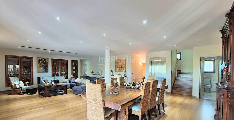 Foto a35d2922-a5f3-4a05-b261-06f974454764. Xalet amb calefacció aparcament piscina a La Manga Club Cartagena