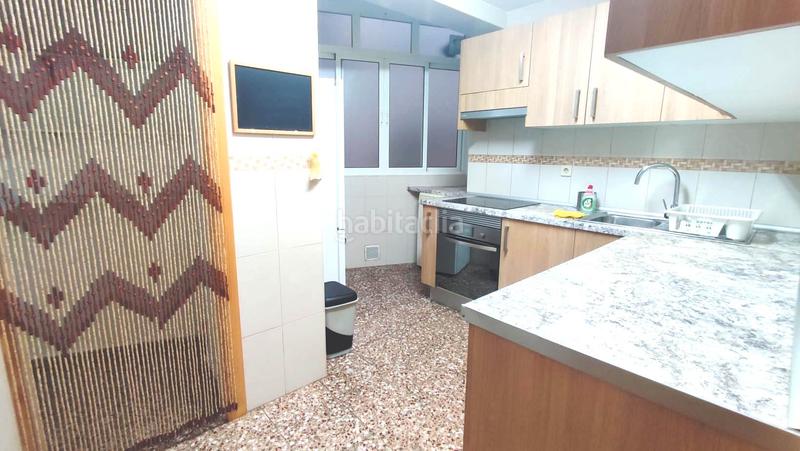 Foto 5a8eaa4f-5233-4257-8ed5-59b031060c45. Alquiler piso en calle capitanes ripoll 12 piso para estudiantes en Cartagena