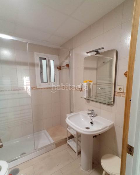 Foto e21f50d2-0d3d-4768-aefb-f00cba15c2cb. Alquiler piso en calle capitanes ripoll 12 piso para estudiantes en Cartagena