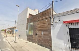 Apartamento  Calle castillo de monzón. Apartamento amueblado