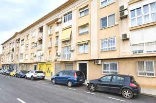 Rent Flat  Calle picos de europa. Piso amueblado para estudiantes ucam