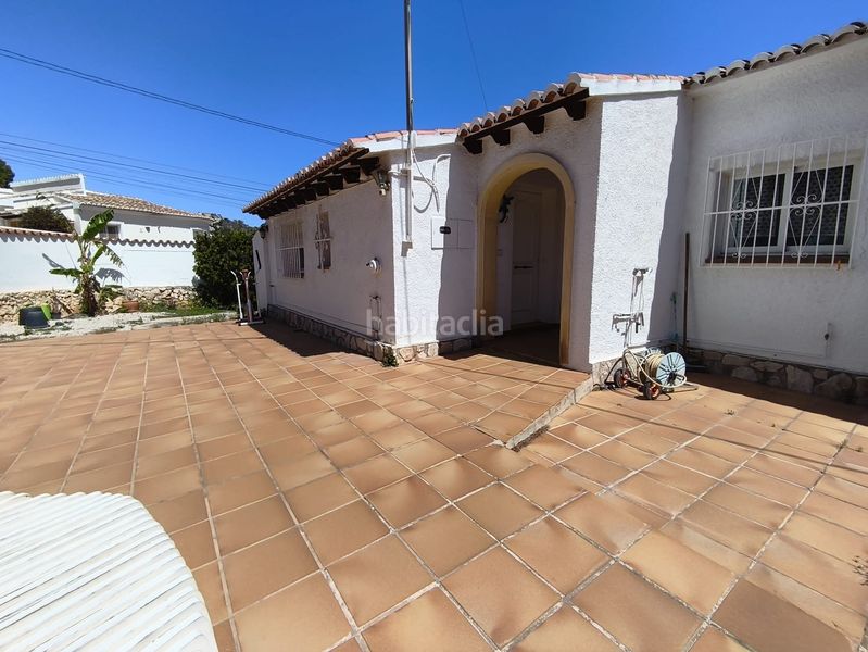 Foto 63ce7519-08eb-4474-8742-abbbe60e5c2a. Chalet  con piscina en Cala Advocat-Baladrar Benissa