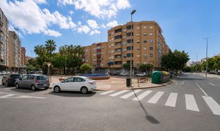 Location Appartement  Calle ingeniero de la cierva 5. Piso amueblado con garaje