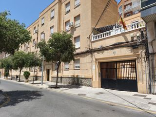 Affitto Piccolo appartamento in Calle licenciado cascales 6. Apartamento amueblado en el centro