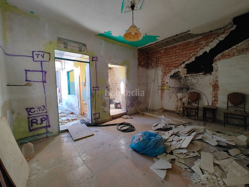 Foto a7c6e2fe-f27f-4cb6-a7d4-2a77f2416436. Casa amb aparcament a Torres de Cotillas (Las)