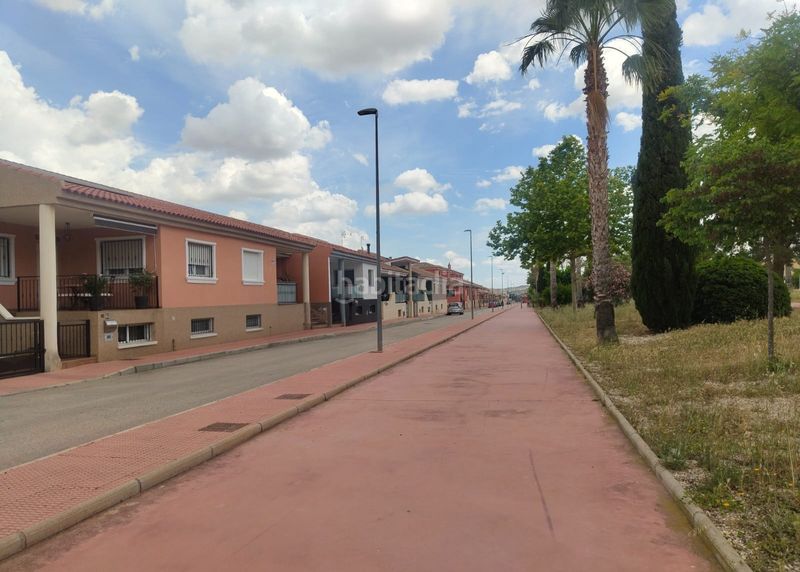 Foto 1a59c662-3d65-4449-8941-b40cc7d4b131. Casa adossada amb xemeneia calefacció aparcament a Torres de Cotillas (Las)