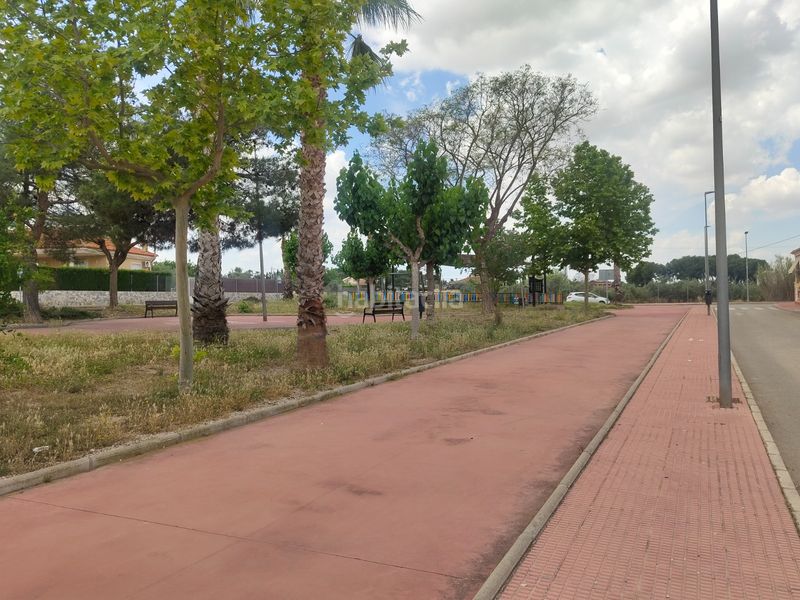 Foto c8f501a3-fb2d-4c5b-b82d-b26c62f02719. Casa adossada amb xemeneia calefacció aparcament a Torres de Cotillas (Las)