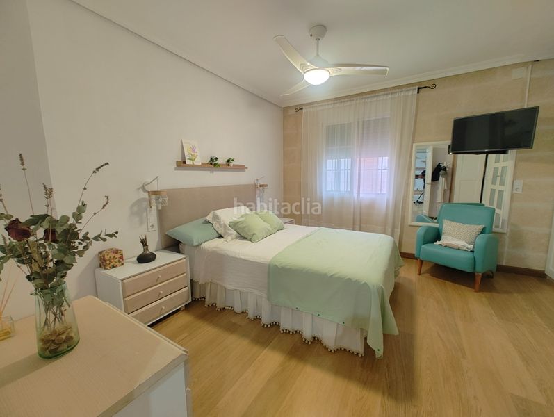 Foto f1fca98c-9cb8-459a-a59a-582f00e9f4fc. Casa con parcheggio in Torres de Cotillas (Las)