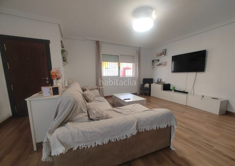 Foto 44c24fbe-5ea3-4cda-809e-f893ba1f3787. Casa bifamiliare con parcheggio in Torres de Cotillas (Las)