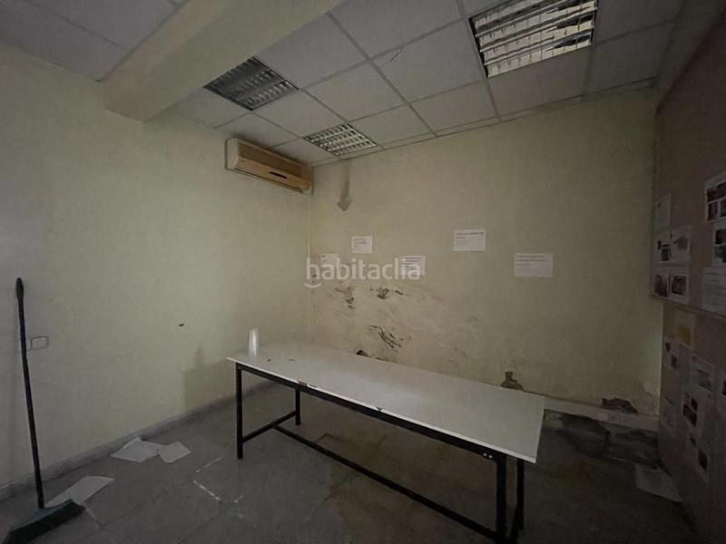 Foto b17ce110-4889-41be-9285-96c3a37311d7. Locale commerciale in Manlleu