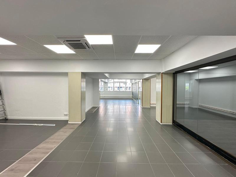 Foto 4c29cb46-5064-41c5-9d5c-55182f8da81f. Rent office space in Fort Pienc Barcelona