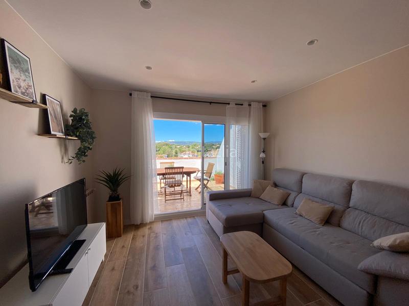 Foto 270f5619-ce5e-4324-a0ae-c1df98cf4635. Rent penthouse with heating in Platja Gran Palamós