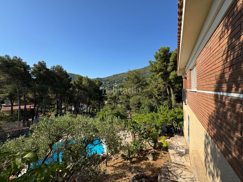 Foto 40f711b1-7070-4fc6-a51c-7f940aaf9b8e. Xalet amb xemeneia calefacció piscina a Corbera de Llobregat