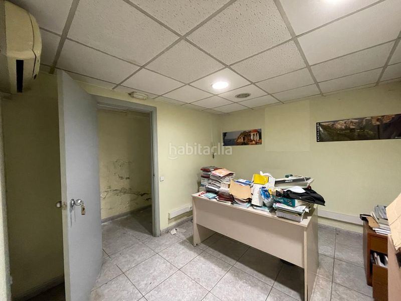 Foto ddddbae6-5bba-4afb-9d07-c11cbcac9a93. Local comercial a carrer del vendrell 33 a Manlleu