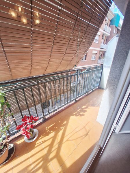 Foto f8f023e7-d6c5-437d-ad4e-06970c4fe647. Pis a Sants-Badal Barcelona