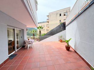 Piso  Carrer jaume balmes. Piso de 4 habitaciones con plaza de aparcamiento, trastero y ter