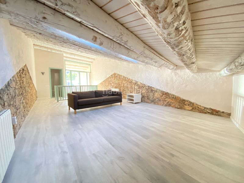 Foto 2eed8a71-fd13-47cd-bfac-beae9241328c. Casa adossada amb xemeneia calefacció a Corbera de Llobregat
