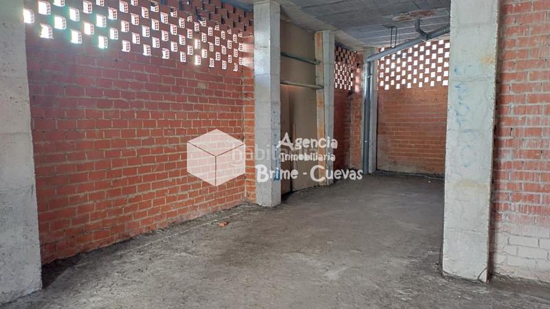 Foto cc80b338-fcd8-40c2-8969-2ba297aadcec. Local comercial a cristóbal colón 6 a Sama Langreo