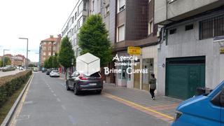 Aparcament cotxe a De oviedo 54