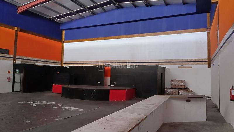 Foto e9b7301c-8768-4581-a80d-2d3f4156878f. Industrial building in Llaranes Avilés