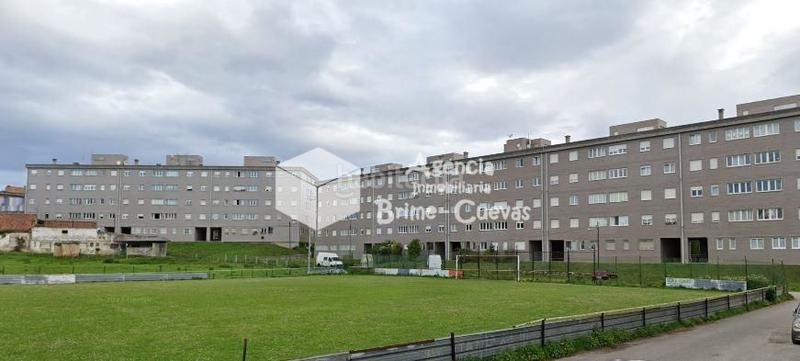 Foto 4d43bf01-514b-4c81-8a95-7f247ea493ef. Terreno residencial en de los electricistas 1 en Roces Gijón