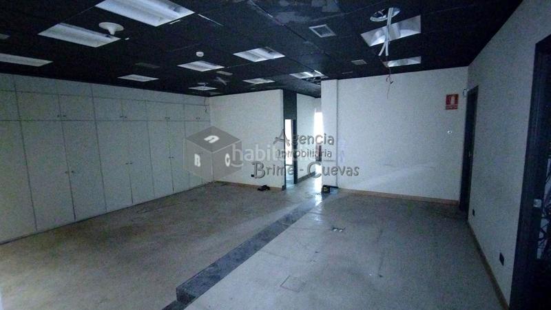 Foto 98e8bed7-ae8f-4ca4-ac14-4b2161d0029a. Local comercial en Parque San Francisco - Uría Oviedo