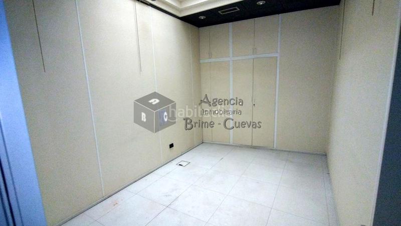 Foto b0e7e23e-2aed-4eb3-9c43-b48b386e5939. Local comercial en Parque San Francisco - Uría Oviedo