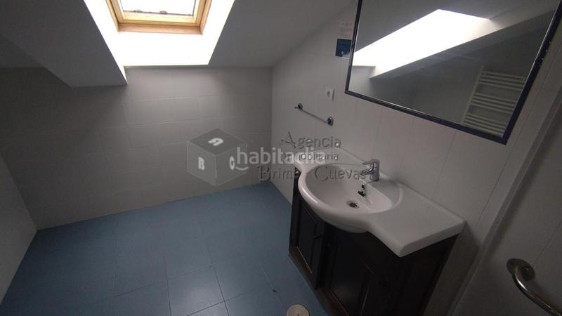 Foto 3c709618-a22b-429a-bd6a-246691eefcd3. Edifici a Tineo