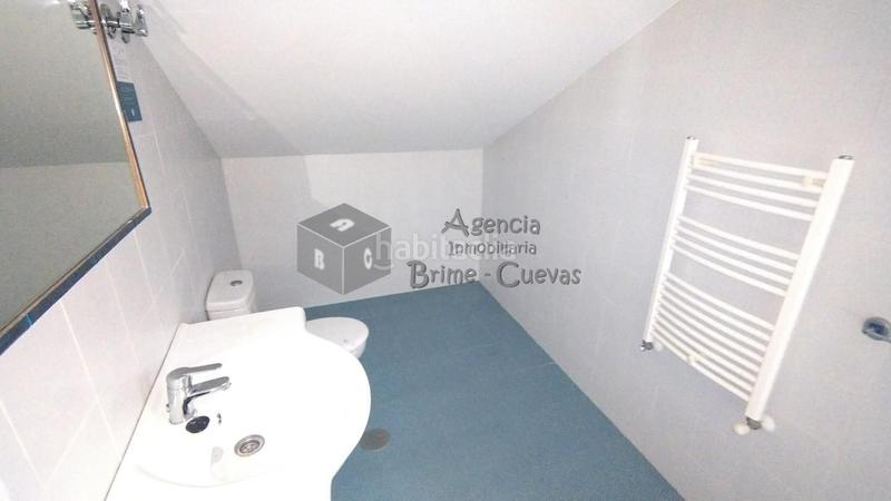 Foto 6890a7e1-8028-4bd5-9694-cddb6e32bb40. Edifici a Tineo