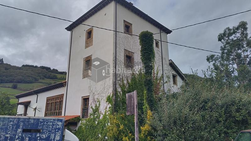 Foto 788a4daa-f35f-4e5b-bb02-bf95f6d965ed. Edifici a Tineo