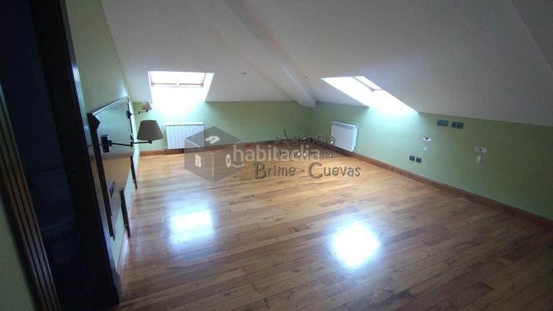 Foto 7dd62cb9-6148-4a47-8f96-1adb1763261f. Edifici a Tineo