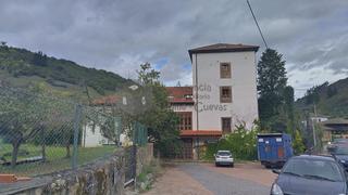 Edifici  Torre de tuña
