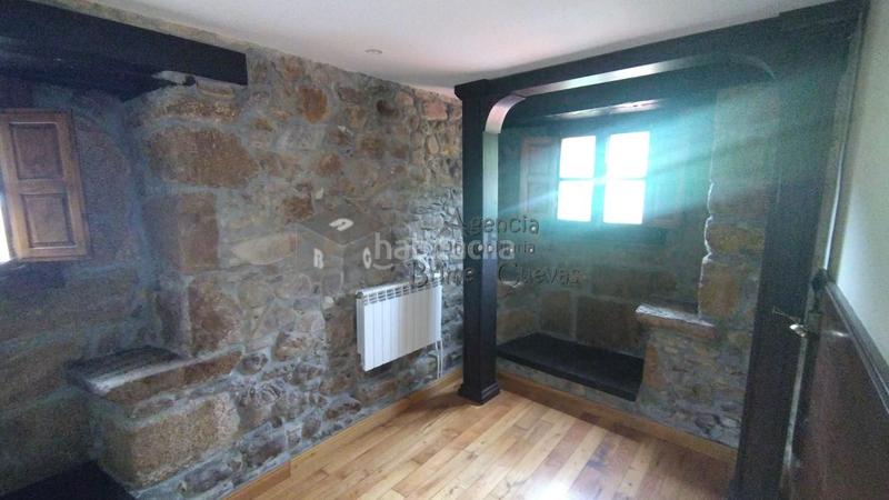 Foto a43c4d6a-b26d-4714-8320-292cf2749671. Edifici a Tineo