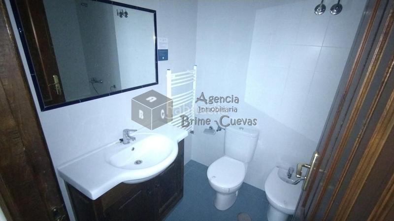 Foto a59b4794-6922-4607-afe0-371bfa7ad95f. Edifici a Tineo