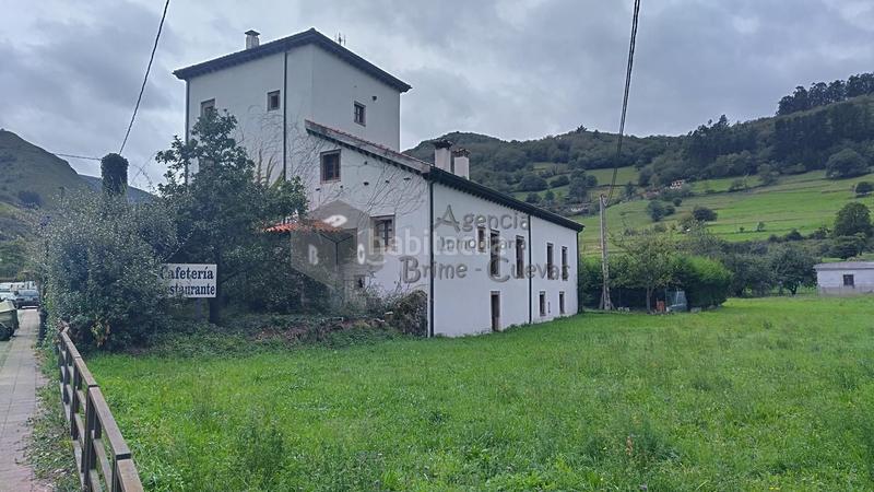 Foto dd868f21-ab28-4b74-8ac8-ee287f8cf613. Edifici a Tineo