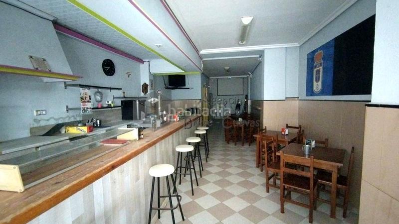 Foto e14fa272-b7ba-42a4-8e24-1f1ddeaedd04. Local comercial en Santo Domingo - El Campillín Oviedo