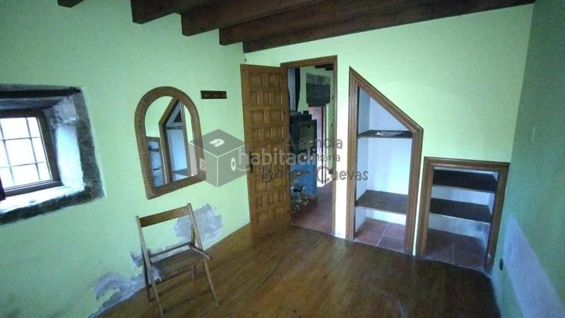 Foto b04e0b4b-9764-4c61-9a1b-4f38b6c86071. Masía en Caso