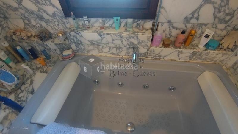 Foto 37999b14-7a2d-4d85-aa6e-08fe658c9723. Casa con parcheggio piscina in Bernueces Gijón